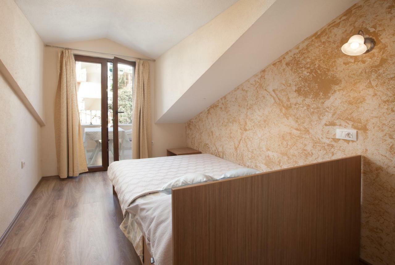 Apartment Kate Makarska